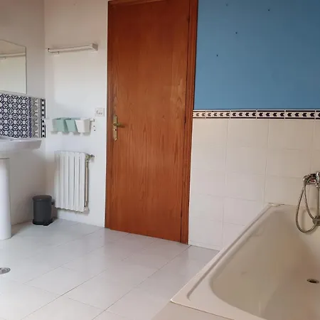Casa Rural A Pousa Con Piscina Gondomar