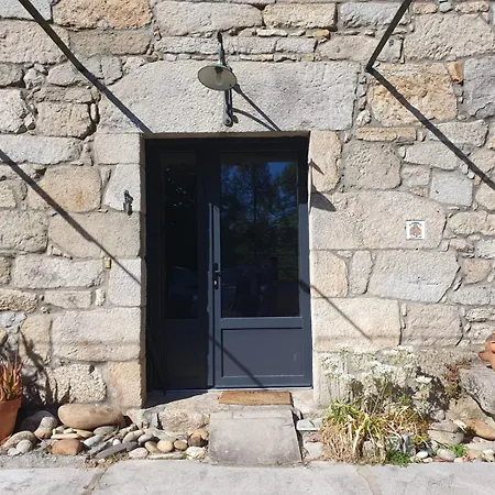Casa Rural A Pousa Con Piscina * Gondomar