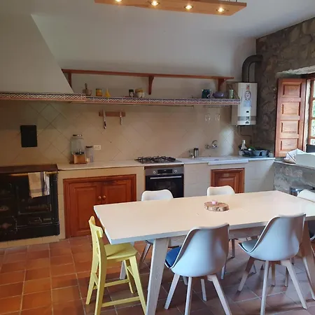 Casa Rural A Pousa Con Piscina * Gondomar